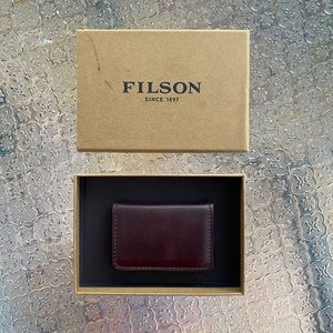 Filson Bridle Leather Card Case Wallet
